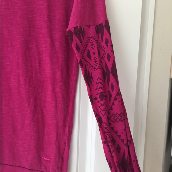 Victoria's Secret Pink long Sleeve Tee. Size Small - Picture 2 of 6